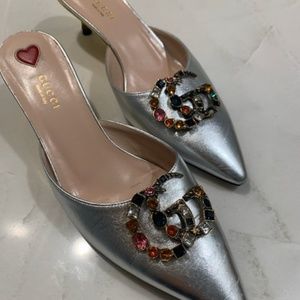 GUCCI - Silver Unia Gg Logo Sandal Mule